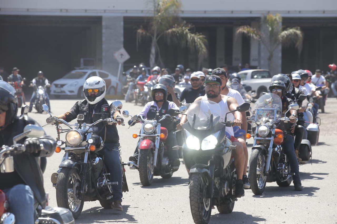 $!No hubo Semana de la Moto, pero ‘bikers’ y sus familias llenan Mazatlán este fin de semana