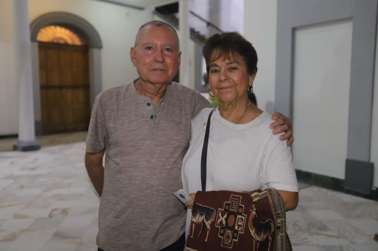 $!José Luis Lizárraga y Ángeles Escalante.