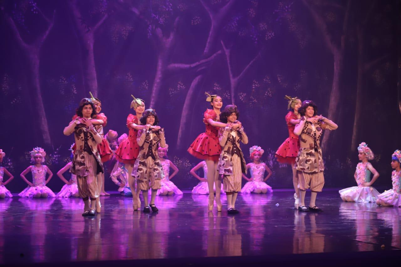 $!Los alumnos deleitaron a los presentes con sus personajes.