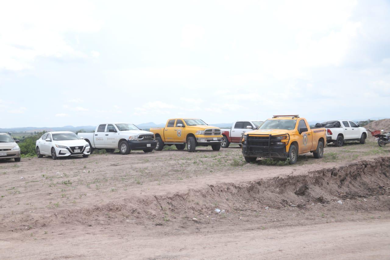 $!Llega López Obrador a Lomas del Guayabo, en Mazatlán, a supervisar distrito de riego