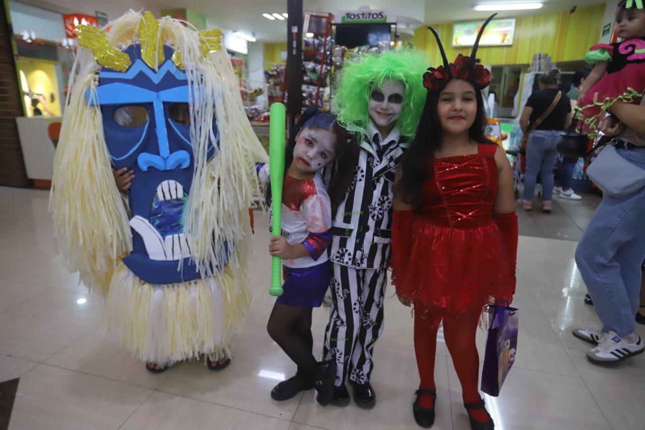 $!Enrique Guevara, Grettel Rivera, Valentina Madriles y María José Rivera.