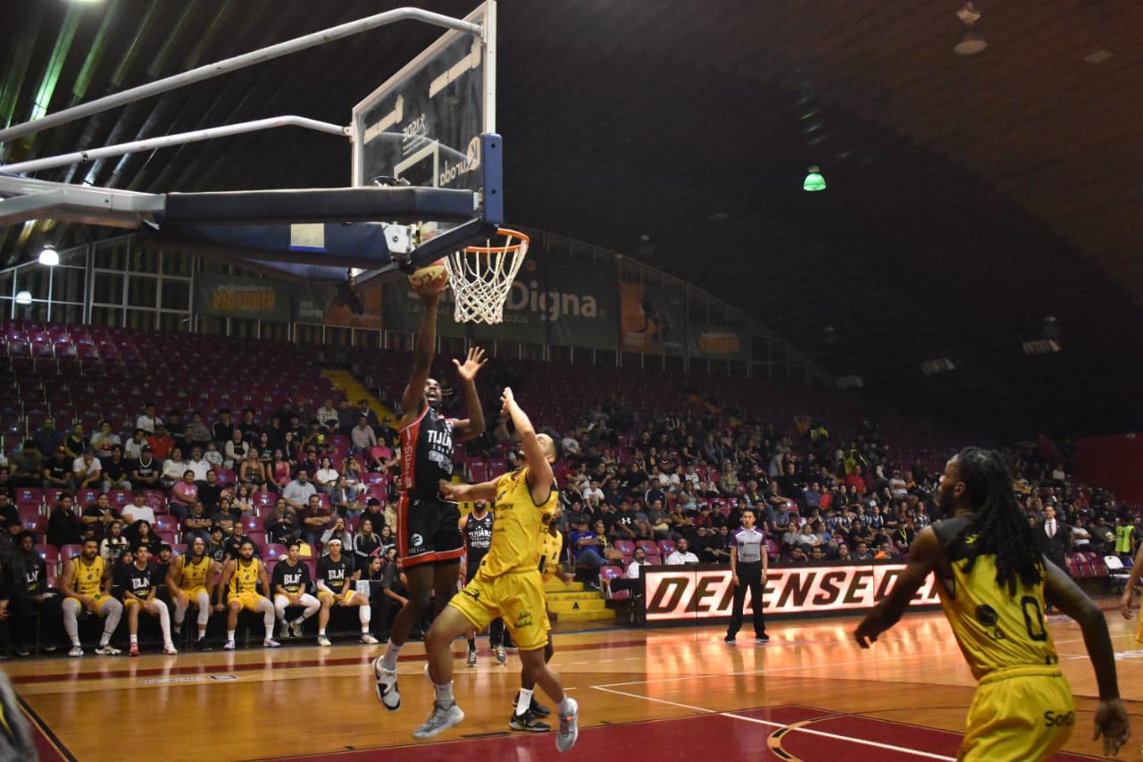 $!Caballeros de Culiacán sufre barrida en casa ante Zonkeys de Tijuana
