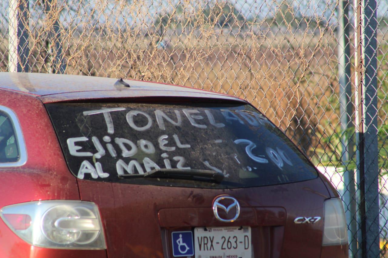 $!Acusan productores agrícolas incumplimiento en pago de maíz y reforma a Ley de Aguas