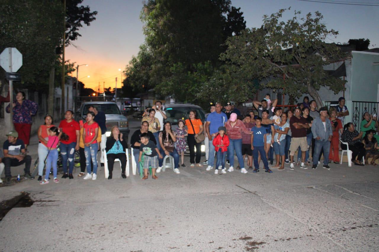 $!Disfrutan familias del desfile real del Carnaval de Rosario 2024