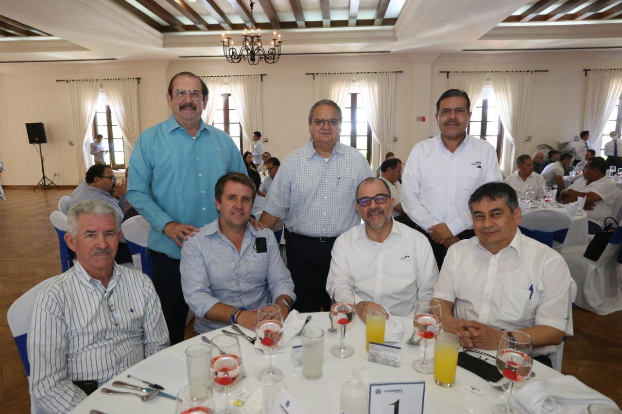 $!Vicente Castañeda, Amadeo Sánchez, Bernavé Vera, César Arroyo, José Fernando Sánchez, Javier Humarán y Armando Alvez.