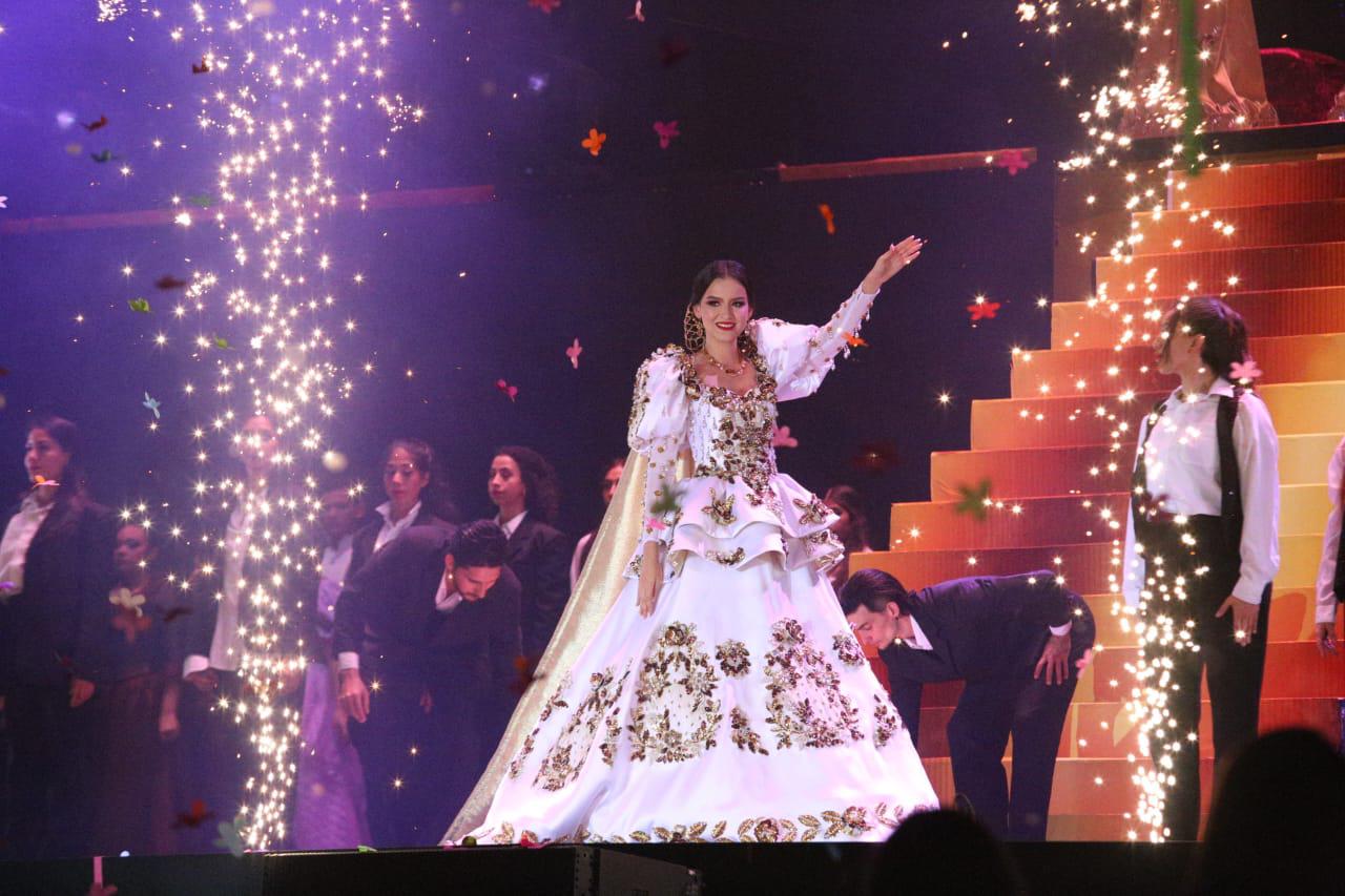 $!Uma I es coronada Reina de los Juegos Florales del Carnaval de Mazatlán