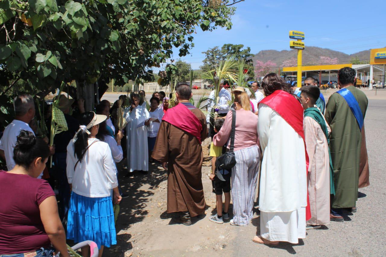 $!Evocan la entrada de Cristo a Jerusalén en el Santuario de Rosario