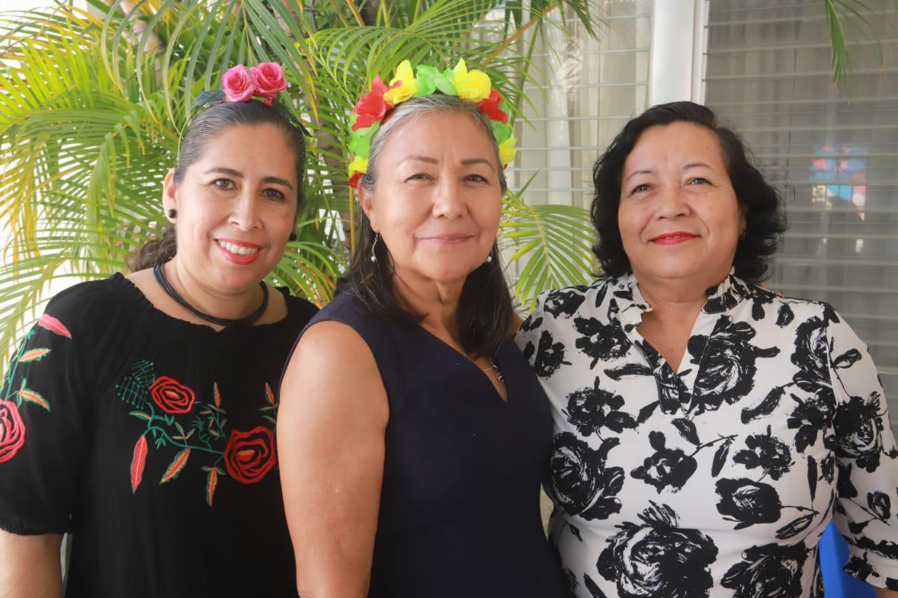 $!Mariana Gamboa, Lilia Clara Bernal y Bety de Osuna.
