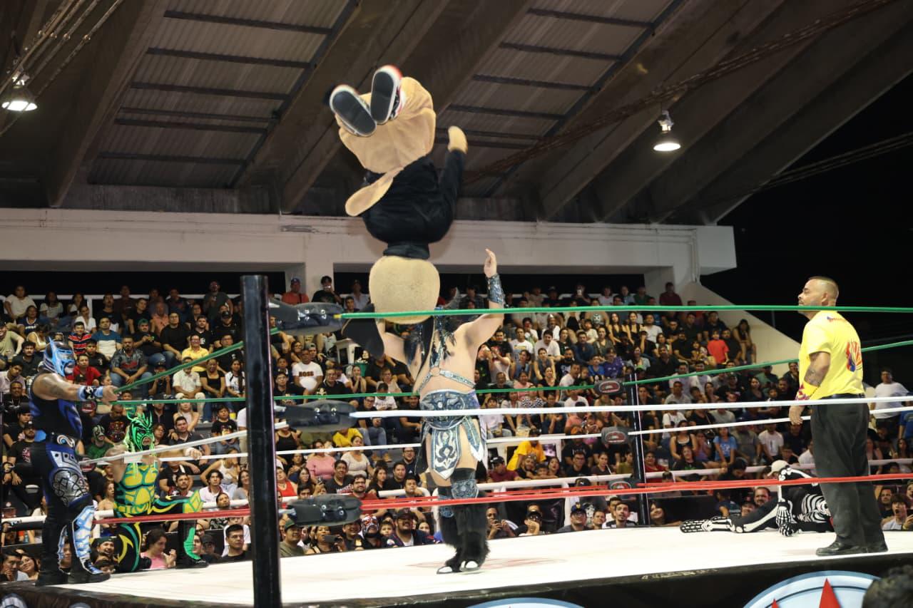 $!Mr. Iguana festeja en grande en regreso a Mazatlán