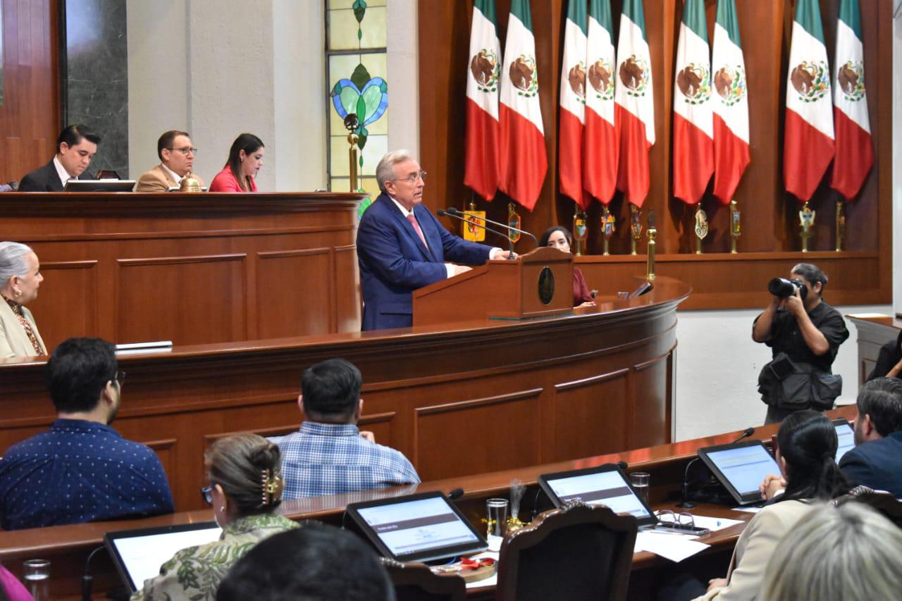 $!Ahora sí, Rocha Moya comparece ante el Congreso por Informe de Gobierno