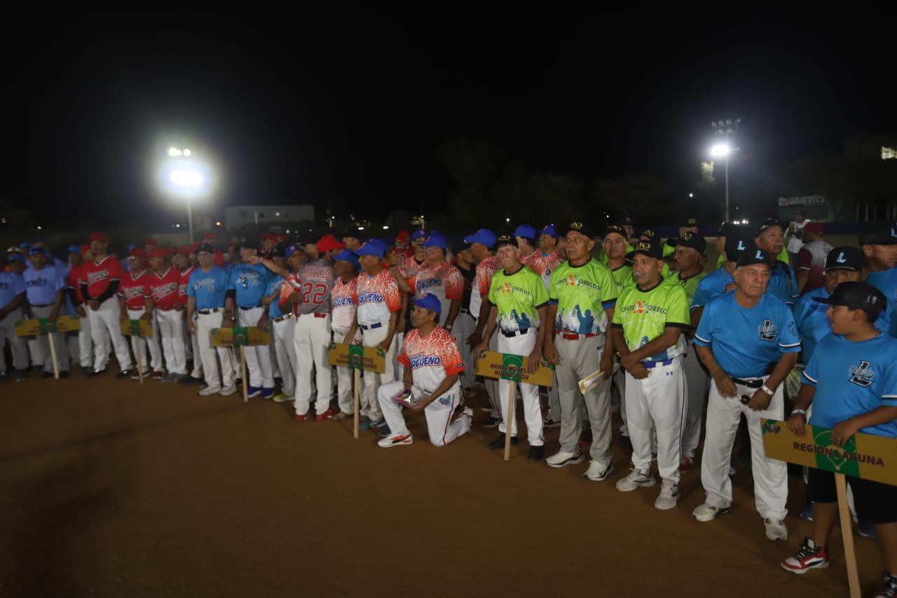 $!Recuerdan a Miguel Loaiza en inauguración de Nacional Veteranos de Beisbol, en Club Muralla