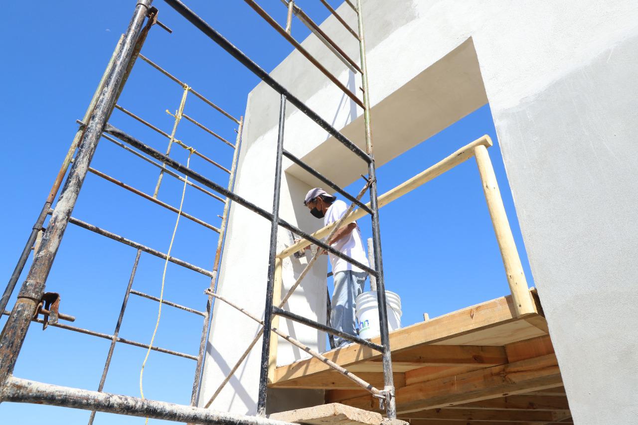 $!Acelera el paso construcción en Playa Cerritos, en Mazatlán