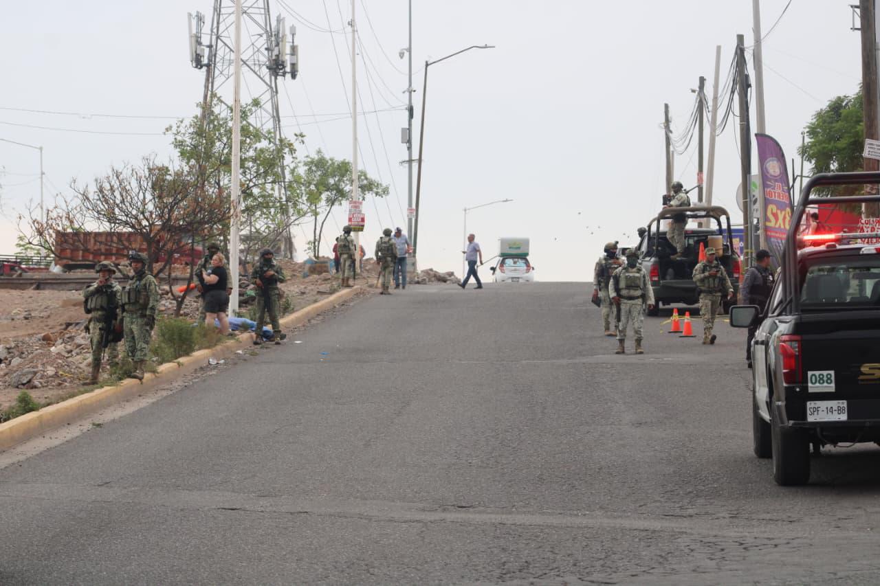 $!Matan a hombre por la Calzada de Las Torres en la entrada a San Isidro, Culiacán