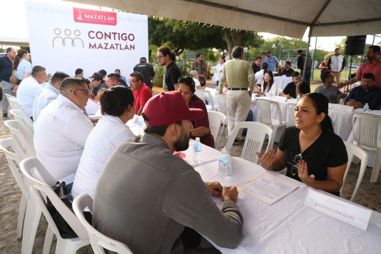 $!Acerca Contigo Mazatlán servicios y soluciones a vecinos del fraccionamiento Los Sauces