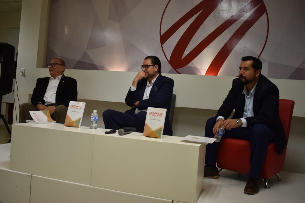 $!Presentan el libro ‘Repensar la educación en tiempos inciertos’, en Mazatlán