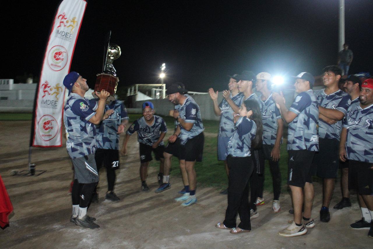 $!Team Chavis se corona en la final del Primer Torneo Varonil Libre de Futbeis en Escuinapa
