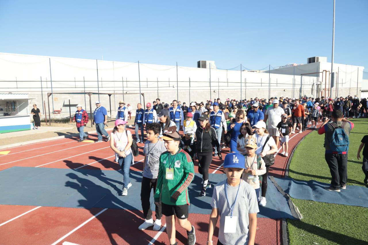 $!Se unen Club Rotario Mazatlán y Colegio SAM en caminata altruista para erradicar la polio