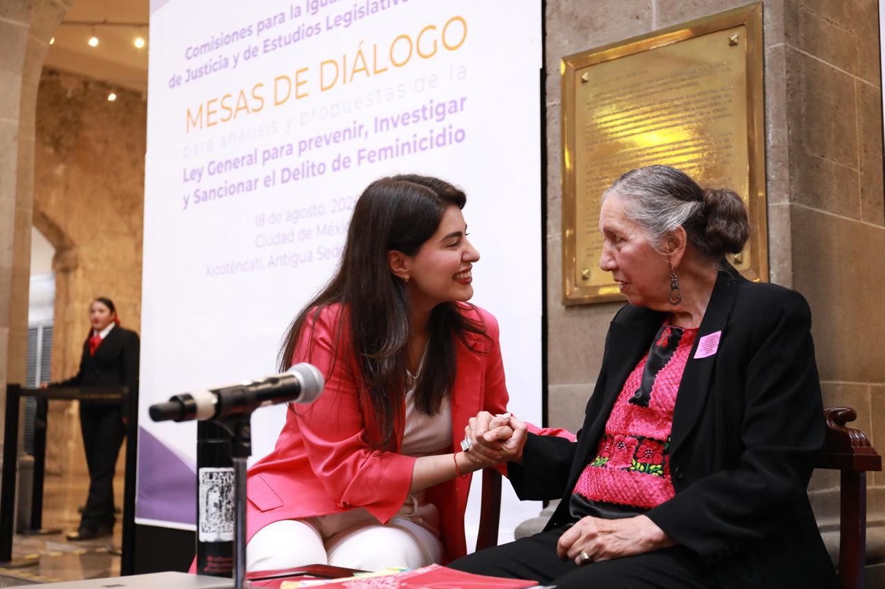 $!No basta con aumentar penas para combatir el feminicidio: Ana Chiquete