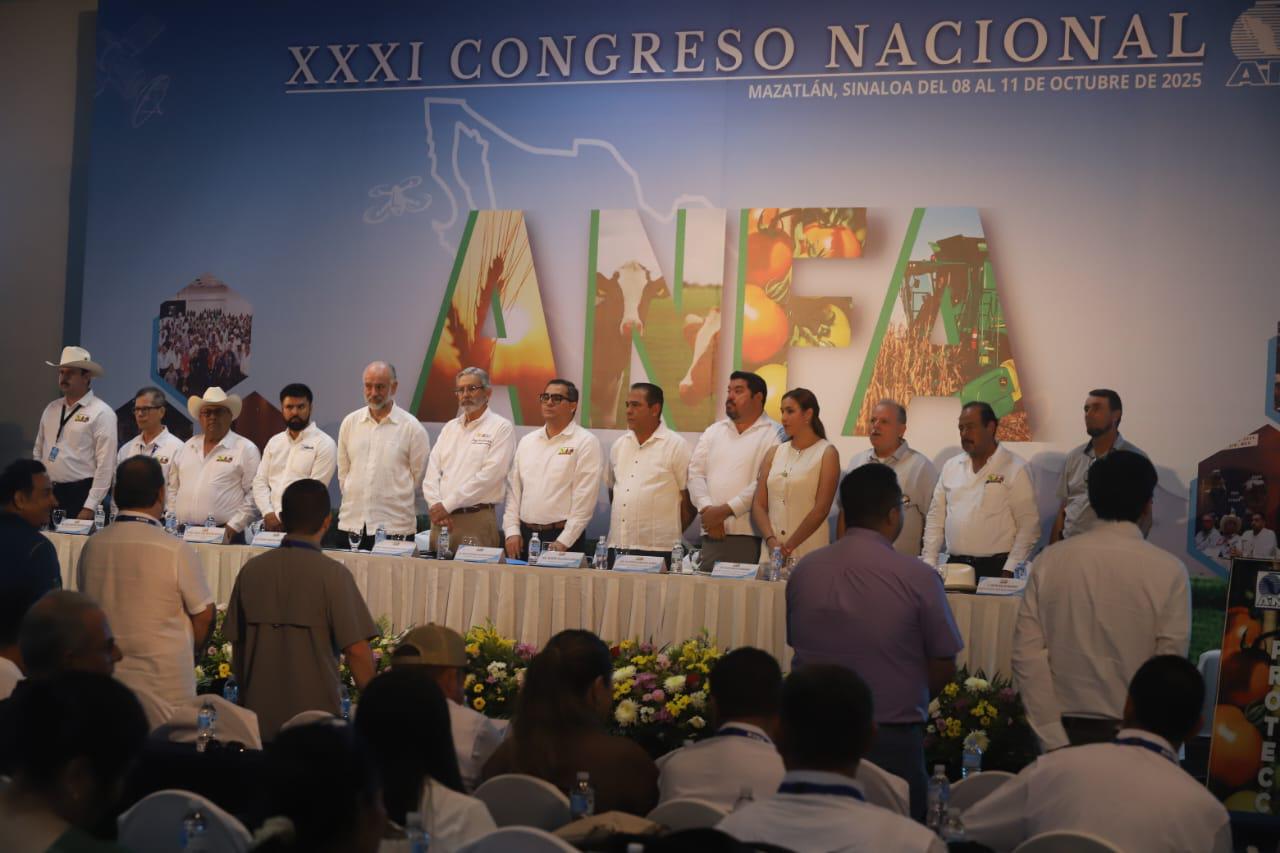 $!Recibe Mazatlán al gremio de Fondos de Aseguramientos en su 31 Congreso Nacional