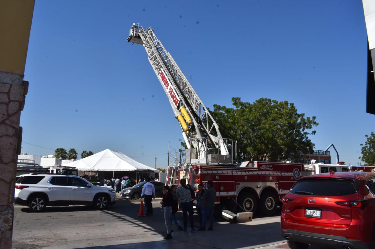 $!Colocan primera piedra para estación de Bomberos en el sector La Conquista