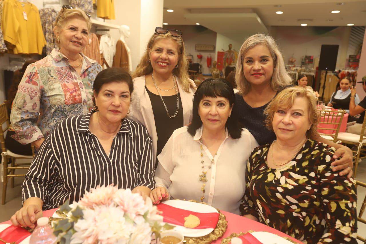 $!Lupita Sánchez, Bertha Alicia Velarde, Rosa Lizárraga, Sandra Castro, Silvia de Cueto e Inés de Reynoso.