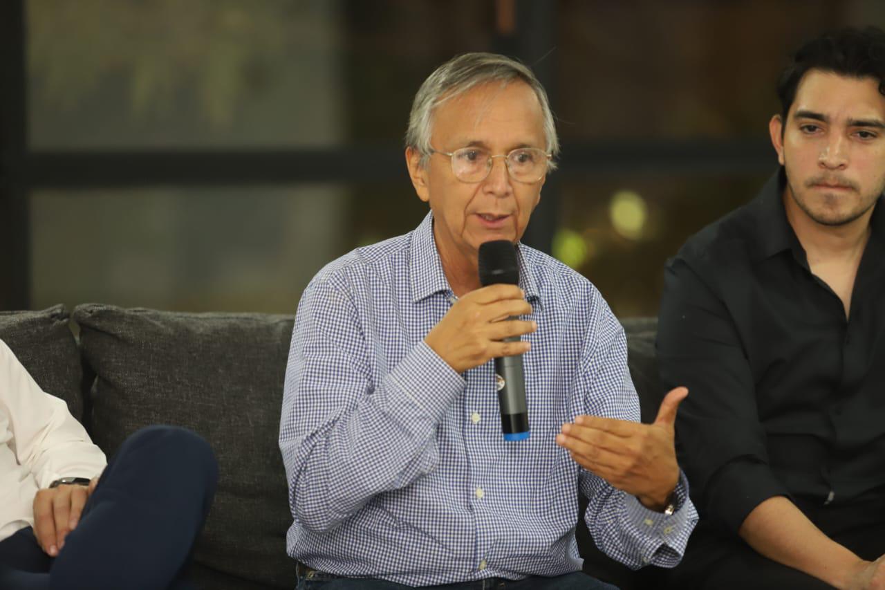 $!Exploran la identidad sinaloense a través de las páginas de ‘Sinaloa Milagro de Luz’