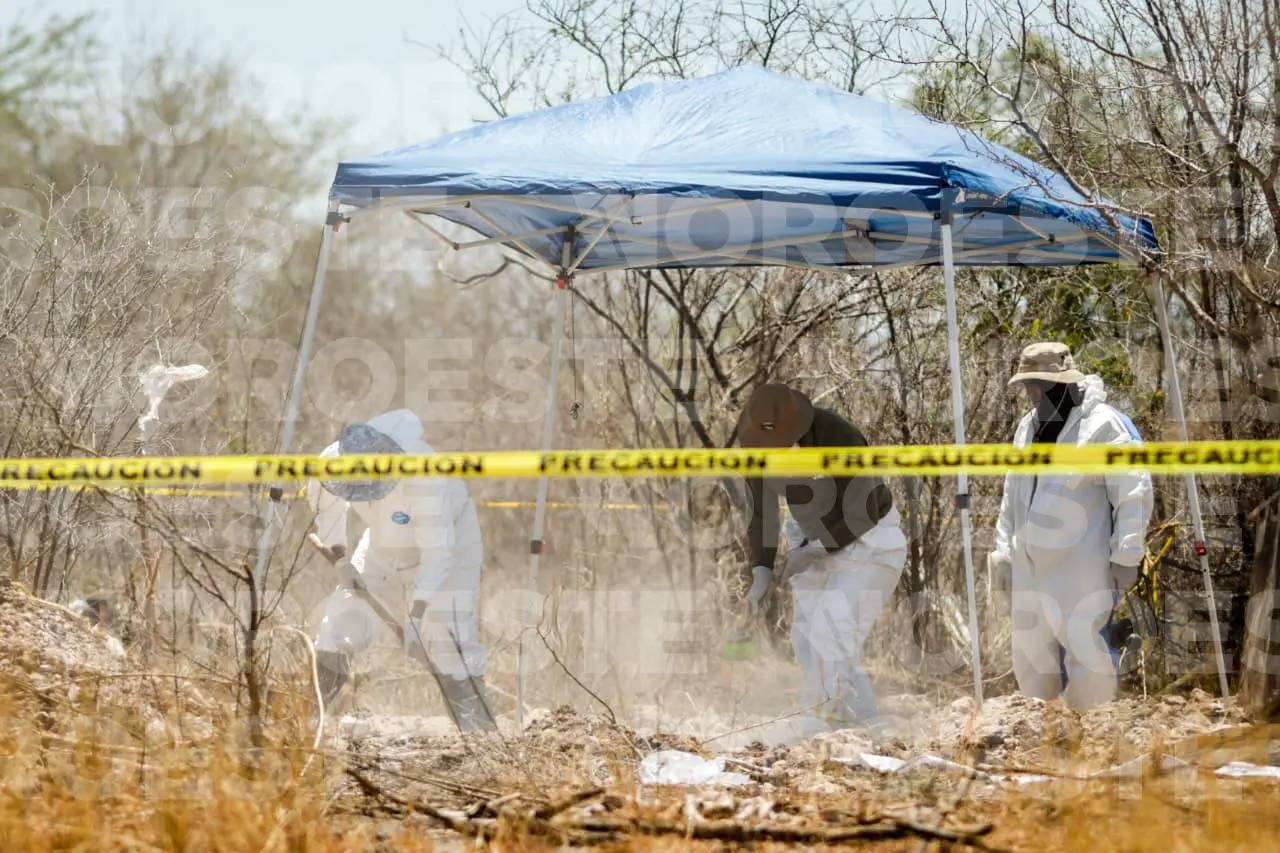 $!Localizan al menos tres fosas clandestinas en zona rural de Mocorito