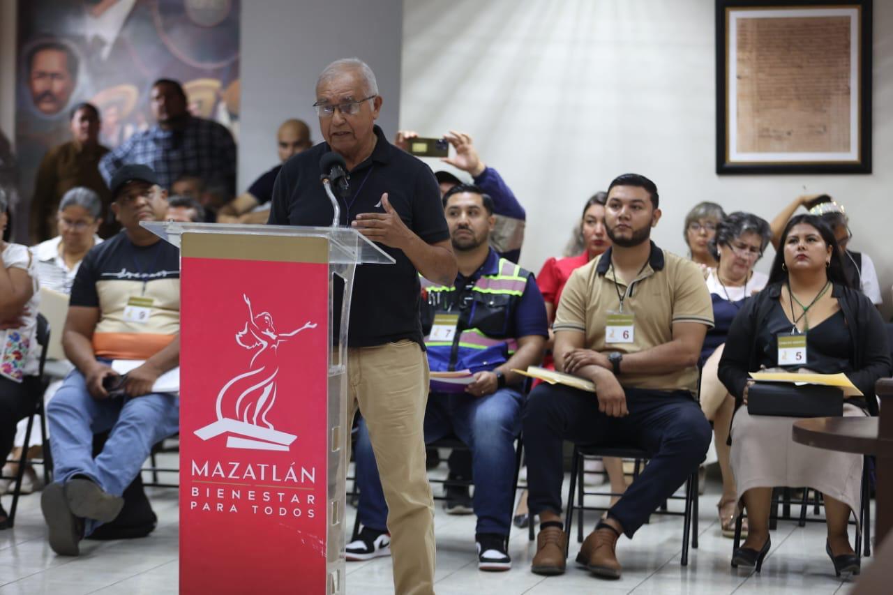 $!Ciudadanos exponen necesidades de sus colonias en Cabildo Abierto de Mazatlán