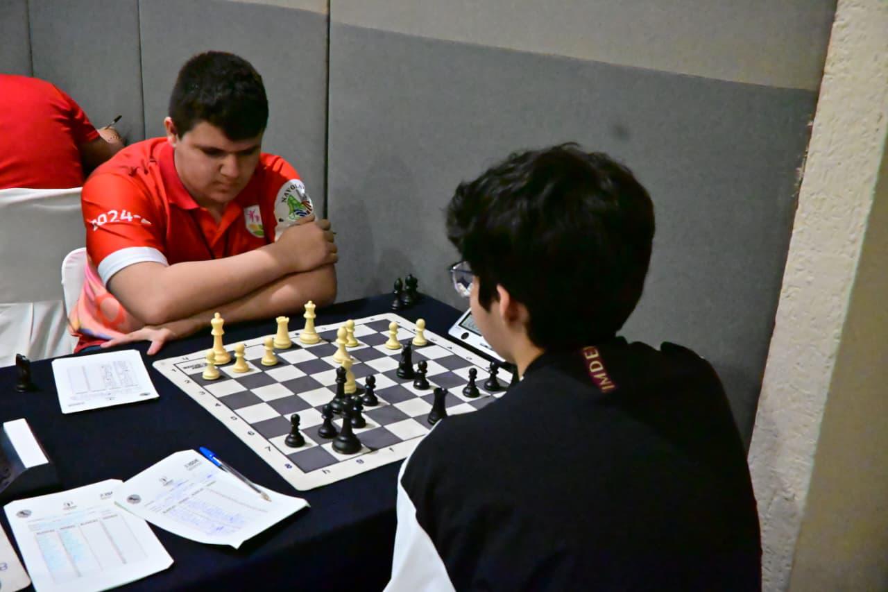 $!Mazatlán mantiene viva la pelea por medallas en el estatal de ajedrez