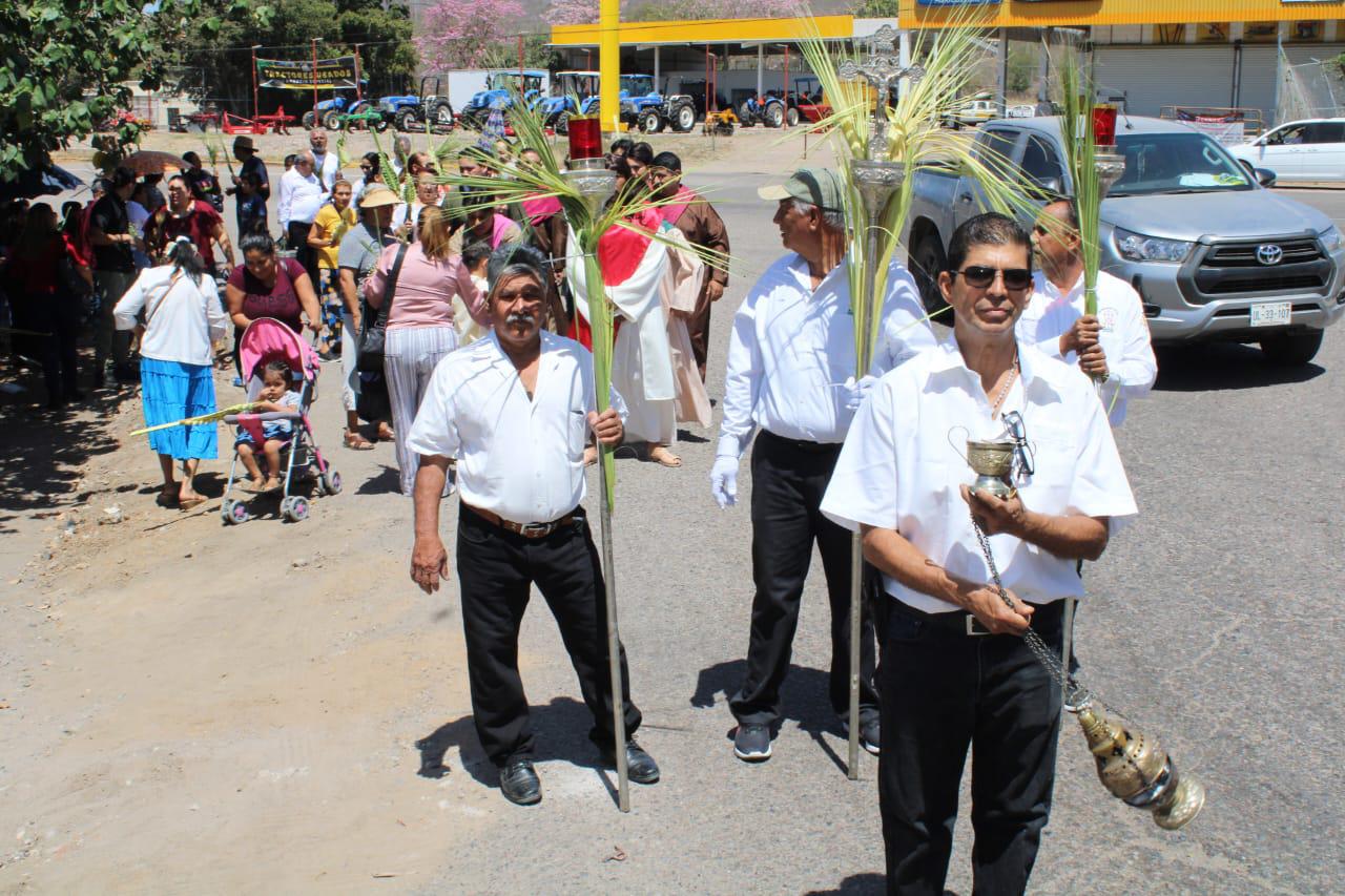 $!Evocan la entrada de Cristo a Jerusalén en el Santuario de Rosario
