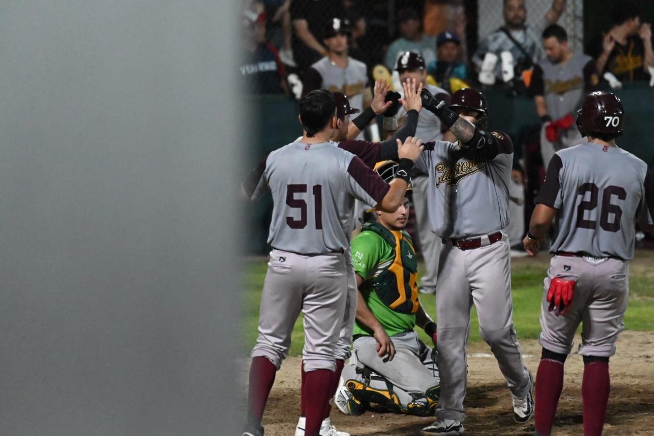 $!Cañeros apalean 12-6 a Tomateros en Puerto Vallarta; Villegas conecta grand slam