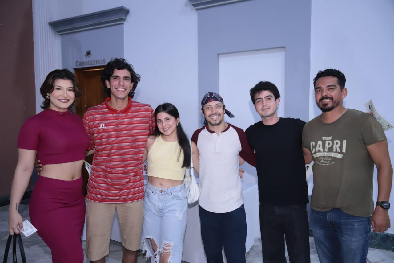 $!Isabella Corrales, Javier Gárate, Brizeth Inda, Aldo Martínez, Érick Valle y Víctor Rojas.