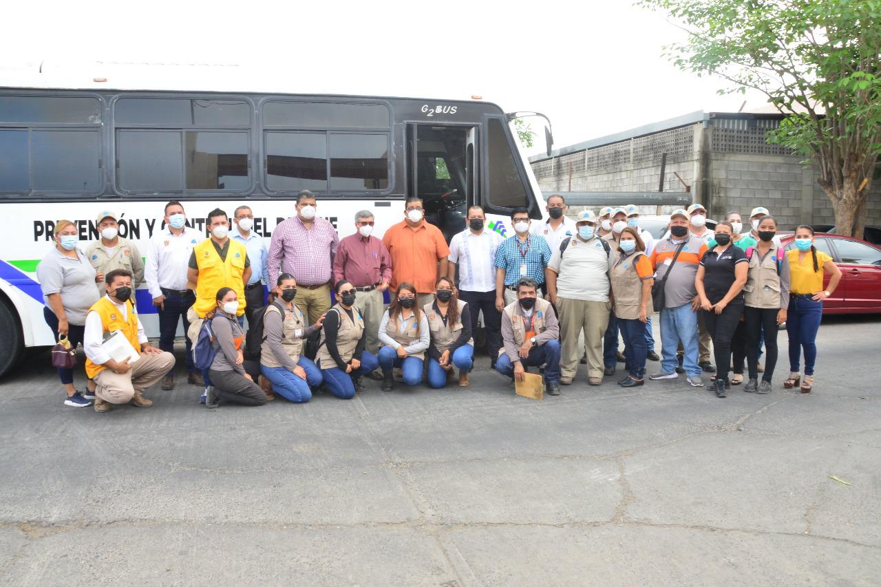 $!Salud entrega equipo, uniformes y camiones para personal de vectores y zoonosis, en Culiacán y Mazatlán