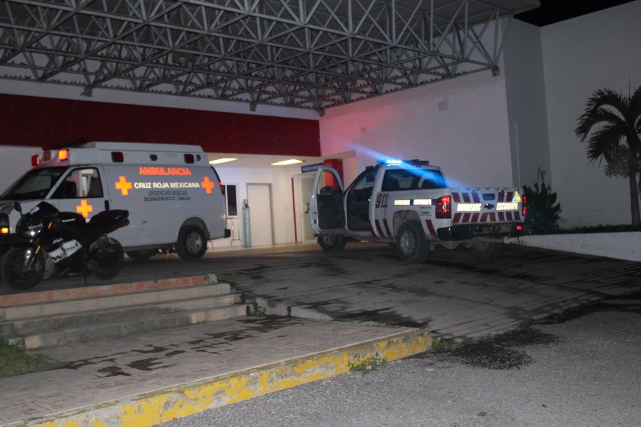 $!Choca patrulla de la Guardia Nacional contra tráiler al sur de Escuinapa
