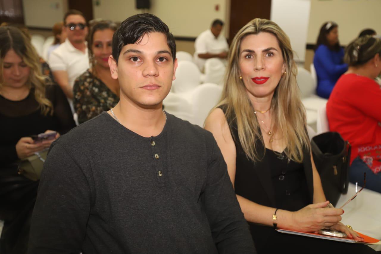 $!Carlos Iván García Garzón y Karina Tirado Osuna