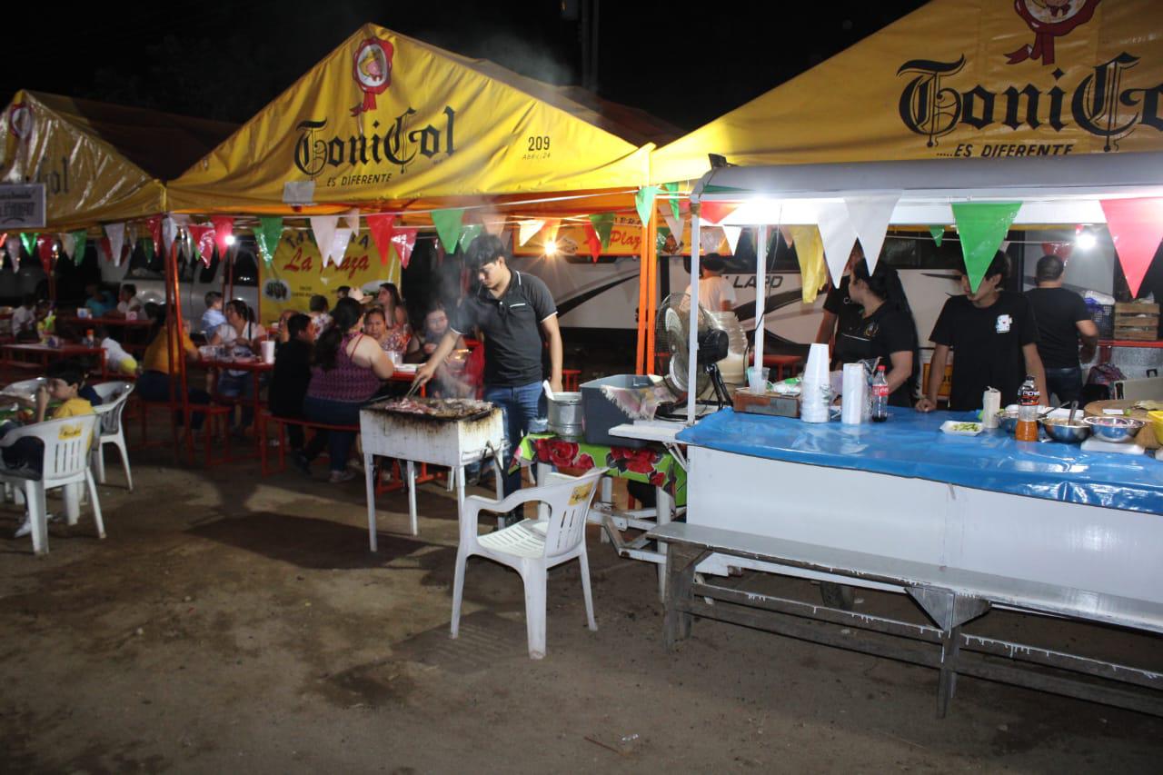 $!Divide a comerciantes los resultados de la Feria de la Primavera