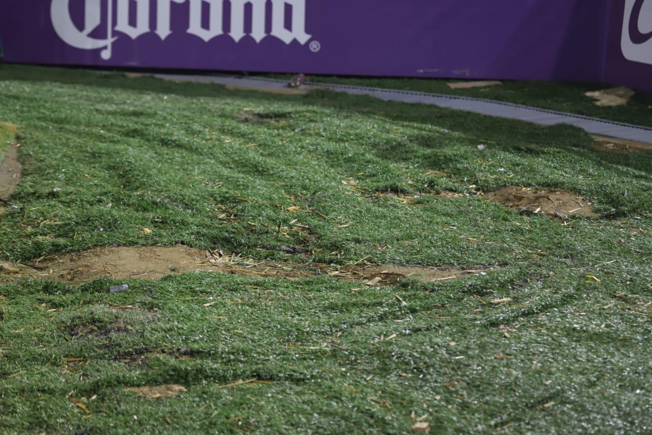 $!Concierto de Christian Nodal daña la cancha del Kraken