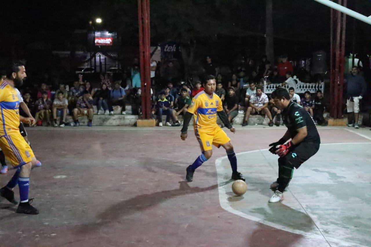 $!Se roba La Novena Liga de Futbol de Salón de la colonia Benito Juárez