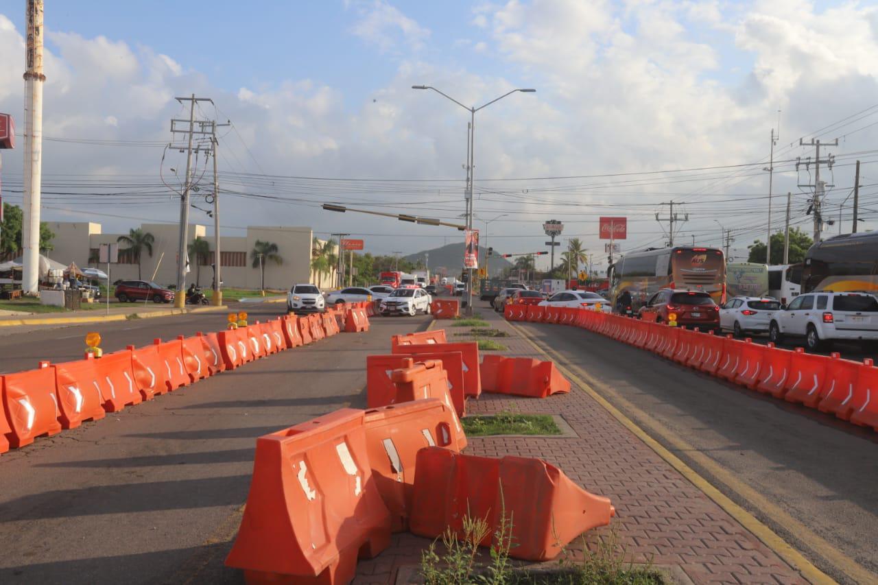 $!Avanzan trabajos de logística previo a construcción del nuevo puente vehicular en Mazatlán