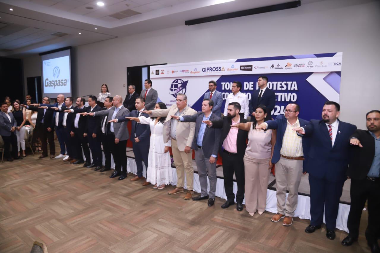 $!Se compromete nuevo Consejo de EVyM de Mazatlán a continuar el crecimiento profesional de sus socios