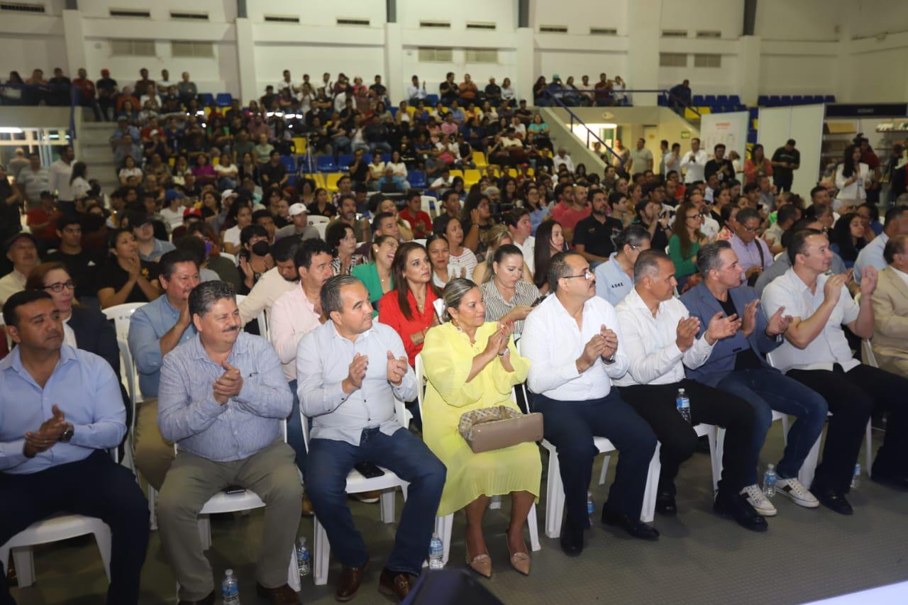 $!Fomentar la lectura entre los jóvenes, el objetivo de la FeliUAS