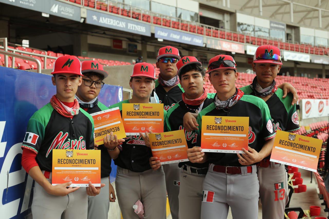 $!Dodgers de Mazatlán son profetas en su tierra y se coronan en el Mazatlán Baseball Tournament 2021