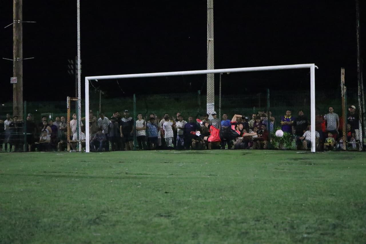 $!Jumapam se corona campeón de la Primera Fuerza Municipal en dramática tanda de penales
