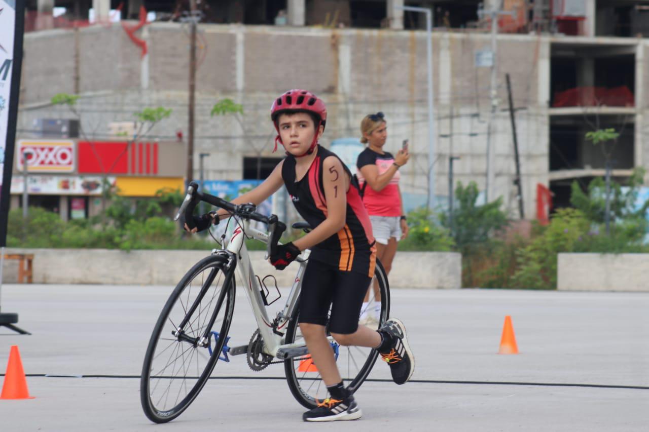 $!Completan con éxito el Duatlón Kids 2023