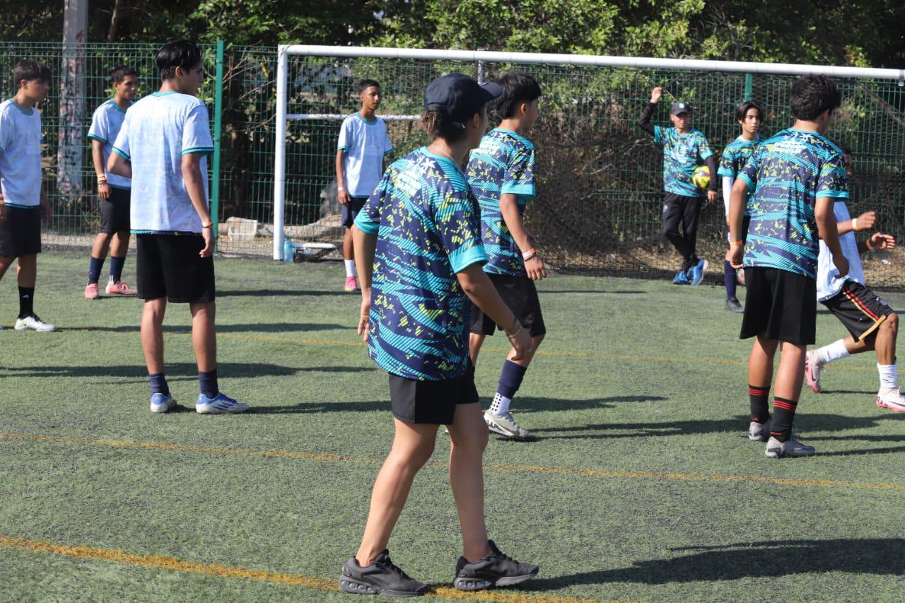 $!Sport Camp Mazatlán impulsa talentos con ex futbolistas y visores profesionales
