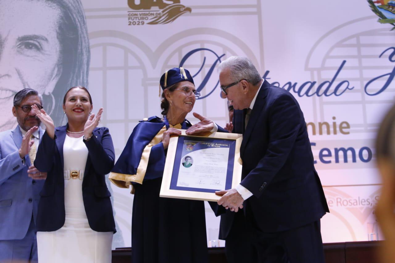 $!UAS otorga Doctorados Honoris Causa a Annie Pardo Cemo y Rosaura Ruiz Gutiérrez