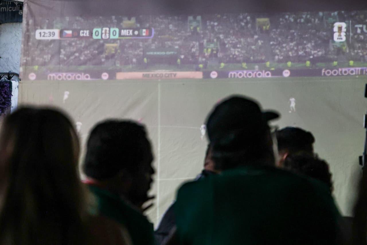 $!Afición contiene el festejo en Culiacán durante primer tiempo de México ante Chequia