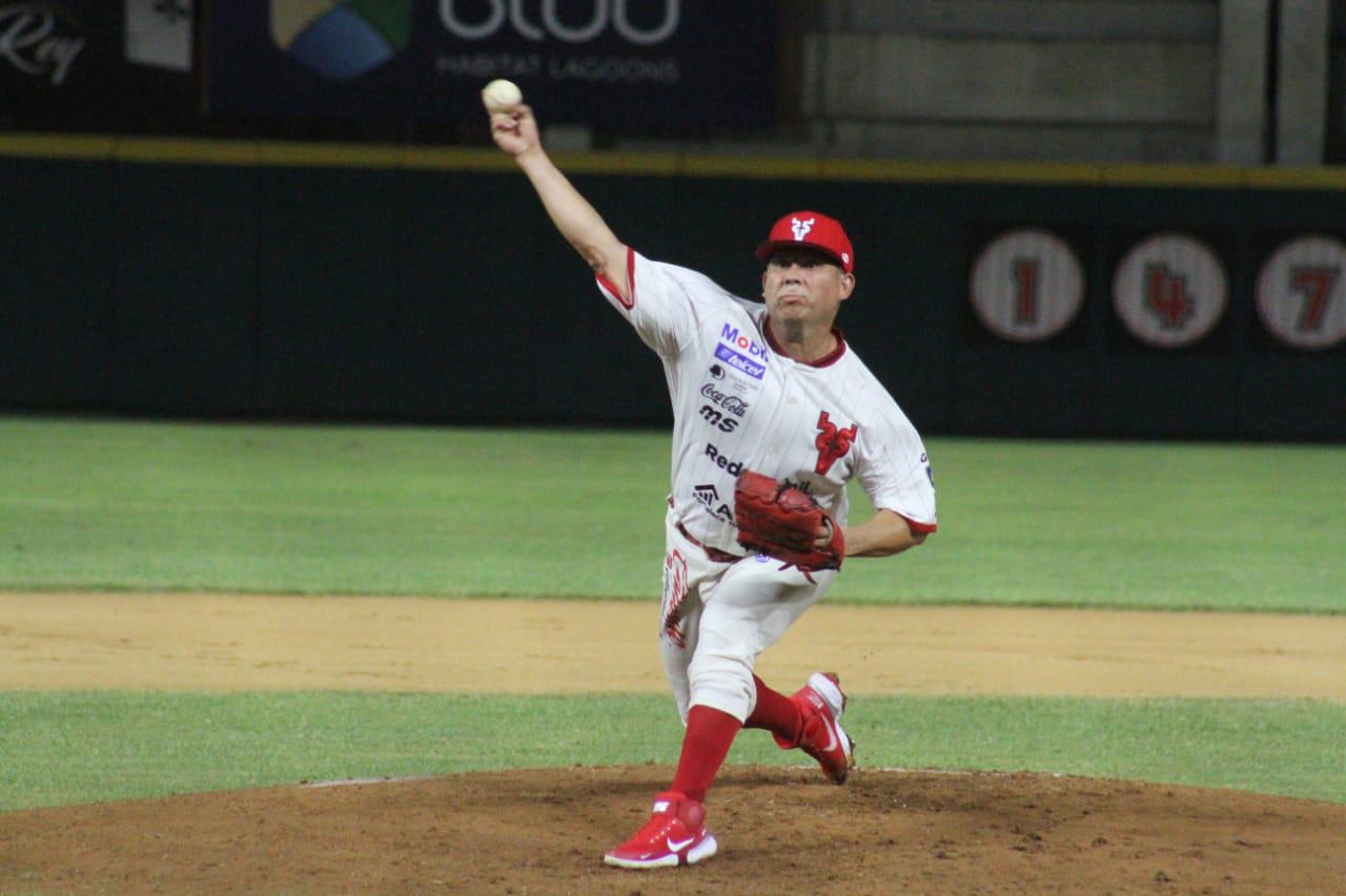 $!Venados de Mazatlán deja tendido a Charros de Jalisco en feria de carreras