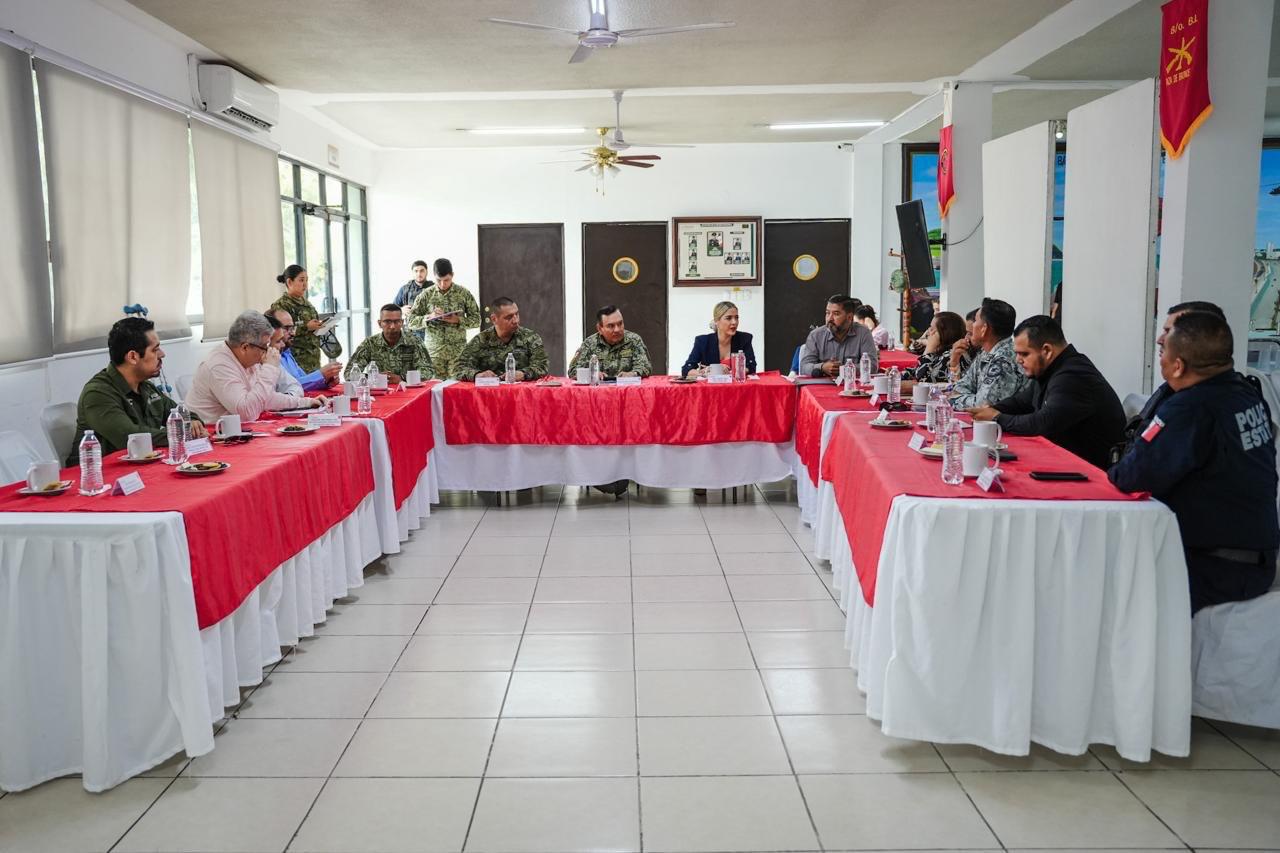 $!Ante la violencia en Mazatlán, se reúnen de nuevo para ‘analizar’ estrategias para la paz y la seguridad del puerto