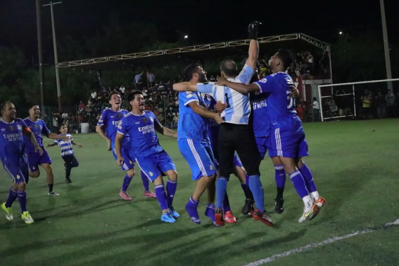 $!Jumapam se corona campeón de la Primera Fuerza Municipal en dramática tanda de penales